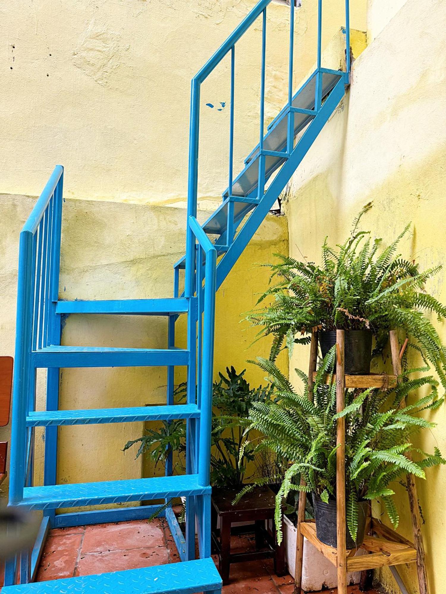 Homestay And Eggcoffee Central Hanoi Old Quarter Zewnętrze zdjęcie