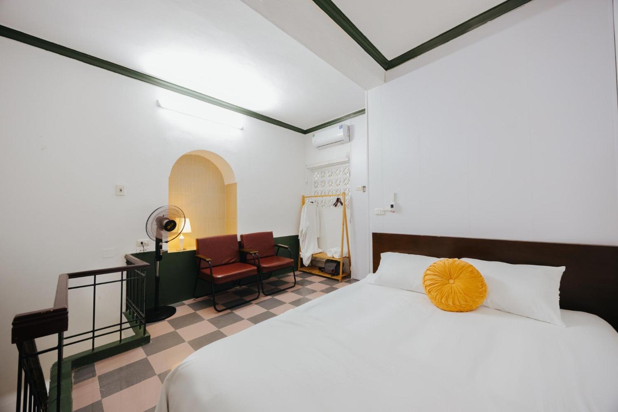Homestay And Eggcoffee Central Hanoi Old Quarter Zewnętrze zdjęcie