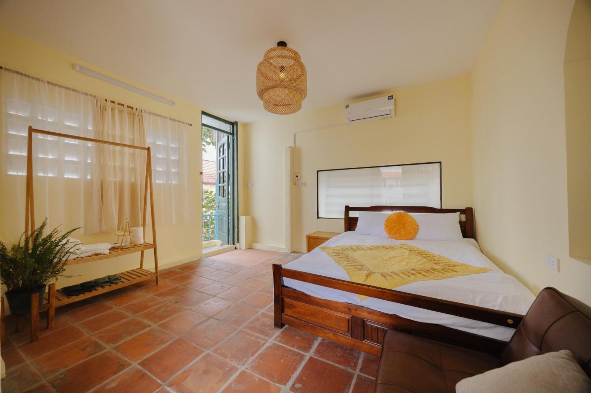 Homestay And Eggcoffee Central Hanoi Old Quarter Zewnętrze zdjęcie