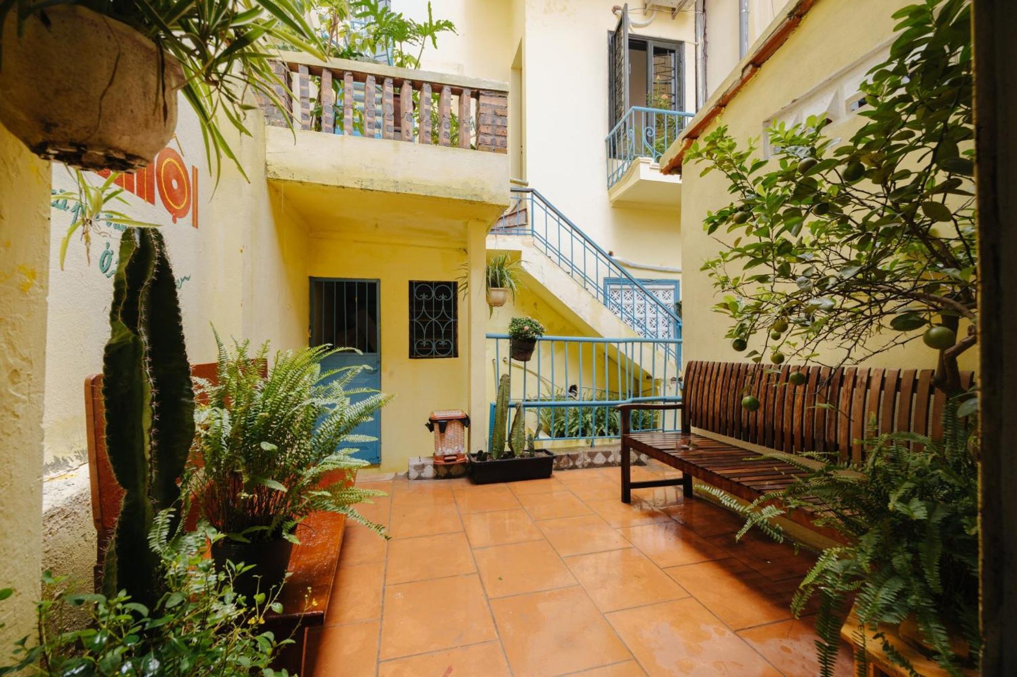Homestay And Eggcoffee Central Hanoi Old Quarter Zewnętrze zdjęcie